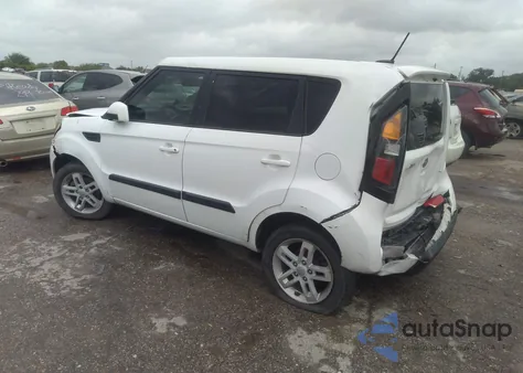 2011 Kia Soul + from USA, damaged, VIN KNDJT2A28B7349053